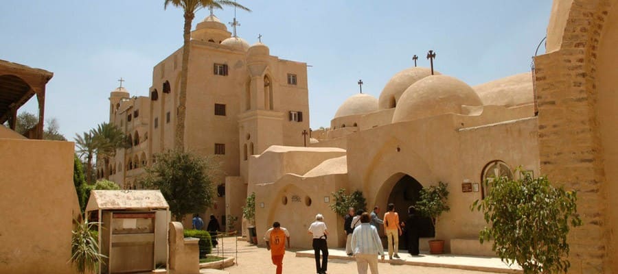Touren zu den Klöstern Wadi El Natroun ab Kairo