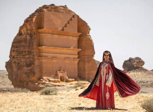 Al ula saudi tour