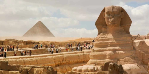 Tour del Cairo dal porto di Alessandria che ritorna a Port Said