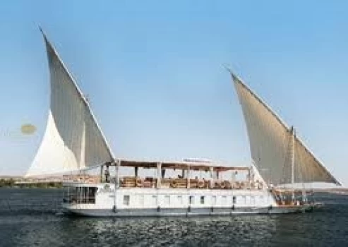 Creative om Calthom dahabiya nile cruise